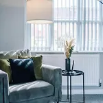 Charming Manchester 3-Bed House